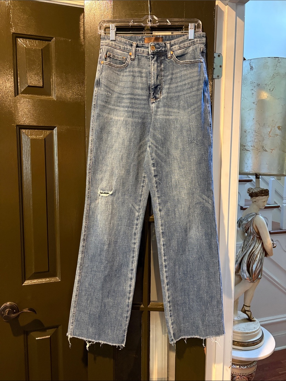 Judy Blue Medium Wash High-Rise Straight-Leg Jeans with Raw Hem